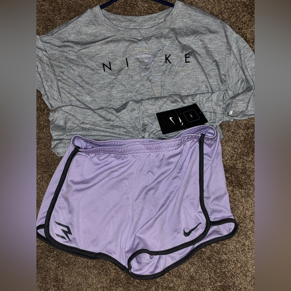 Nike Shirt and Shorts 2 Piece Set